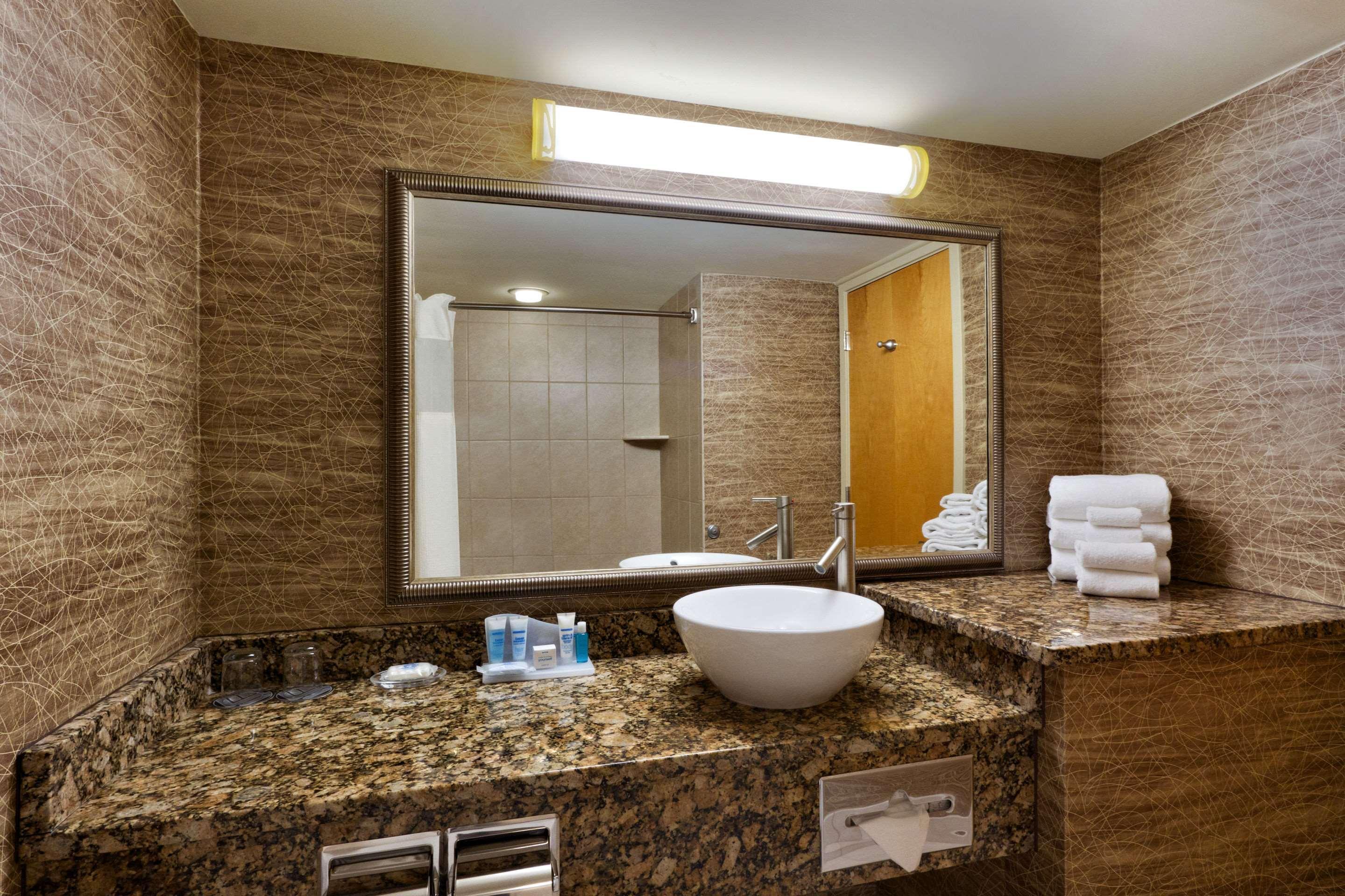 Comfort Inn & Suites Glen Mills - West Chester Zewnętrze zdjęcie