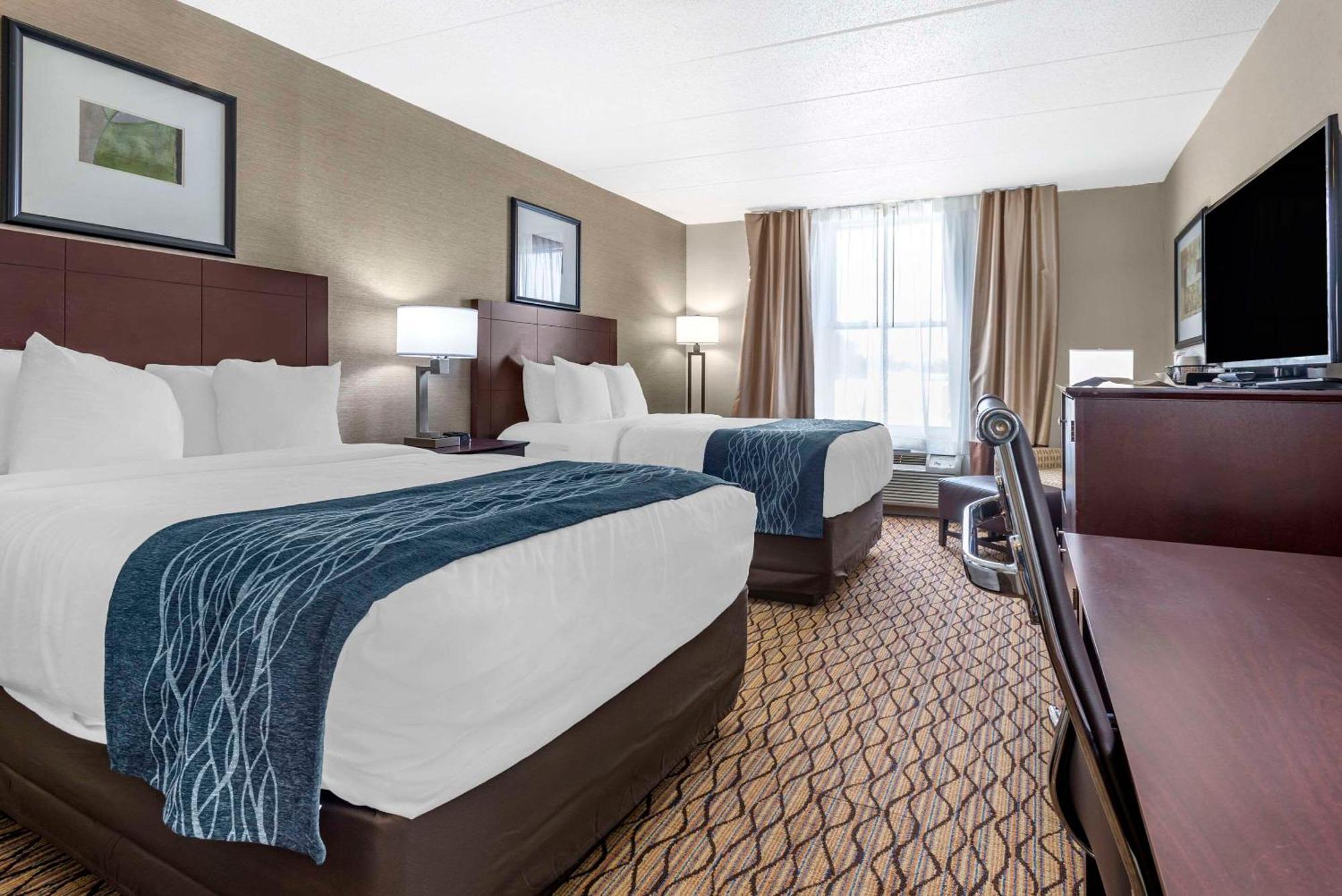 Comfort Inn & Suites Glen Mills - West Chester Zewnętrze zdjęcie