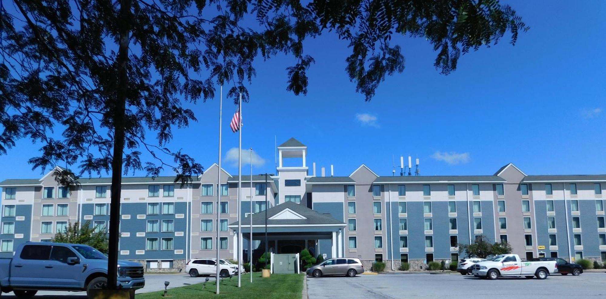 Comfort Inn & Suites Glen Mills - West Chester Zewnętrze zdjęcie